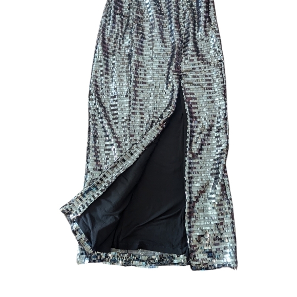 NBD x Revolve long gunmetal Cocktail Showgirl Embellished Sequined Gown Sz S - Picture 5 of 15